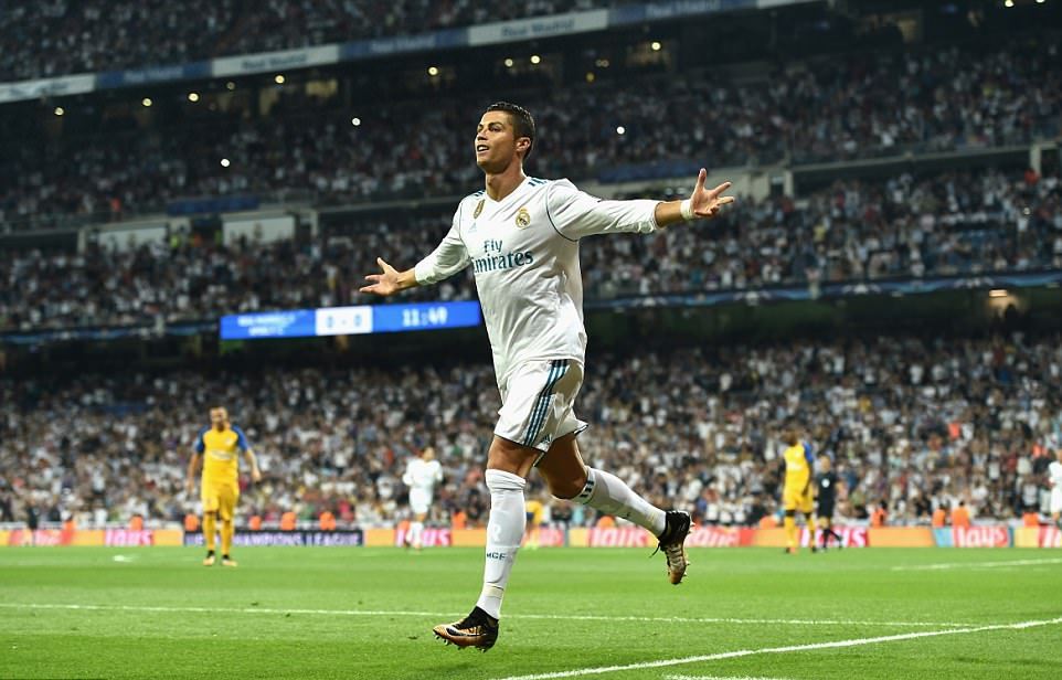 5 điểm nhấn sau trận Real 3-0 AOPEL: Giá trị của Bale, Ronaldo là một số 9