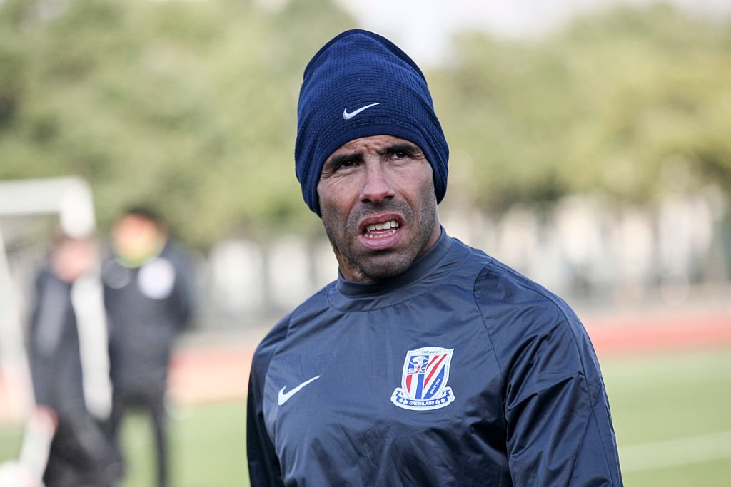 CLB Trung Quốc "mang họa" vì Carlos Tevez