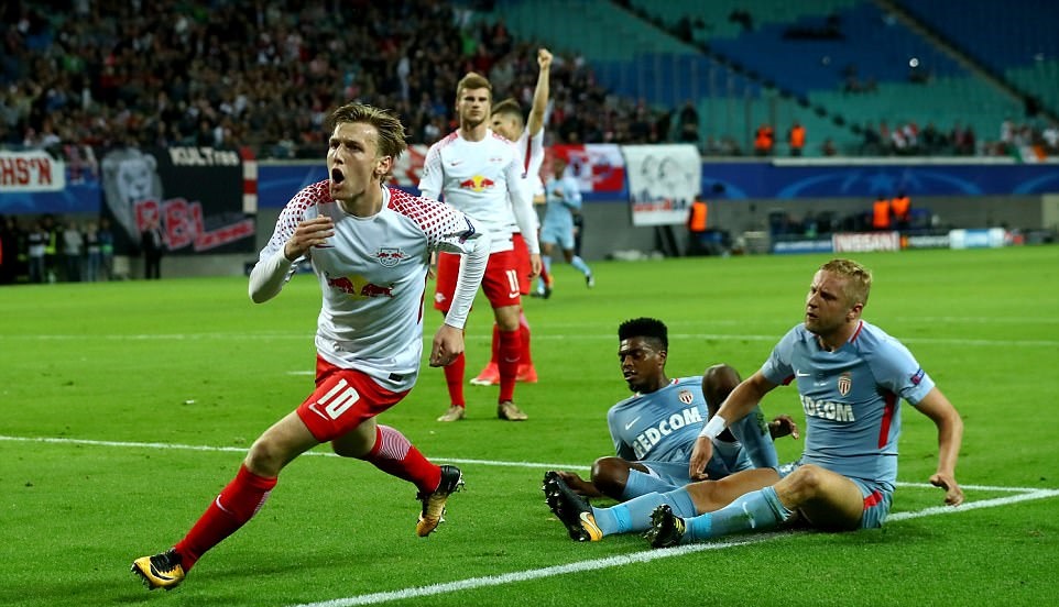 Suýt sa lầy trước RB Leipzig, phía trước AS Monaco là bão tố
