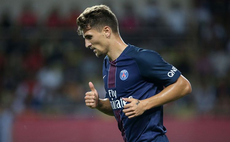 Thomas Meunier lại 'thả thính' Man Utd