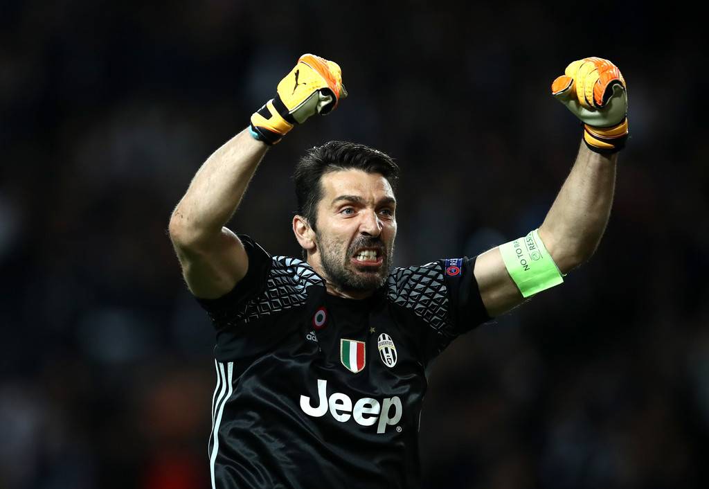 Ảnh bài viết Buffon muốn sang Mỹ thi đấu trước khi làm sếp tại Juventus