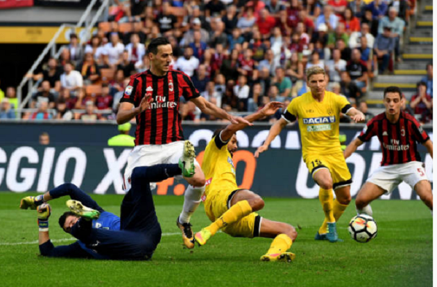 AC Milan 2-1 Udinese: Nikola Kalinic đáng giá từng xu