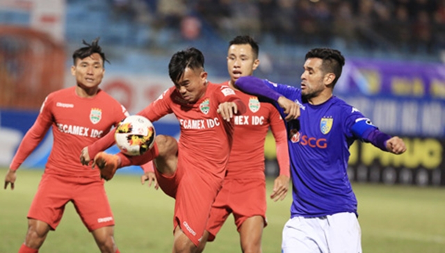 Ảnh bài viết 5 điểm nhấn vòng 18 V-League: Ngôi đầu chưa đổi chủ; top dưới vùng dậy