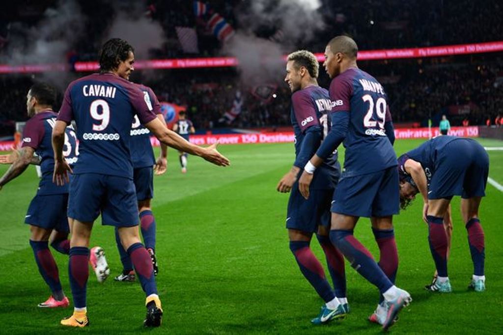 Ảnh bài viết PSG 2-0 Lyon: Đã hay lại còn may