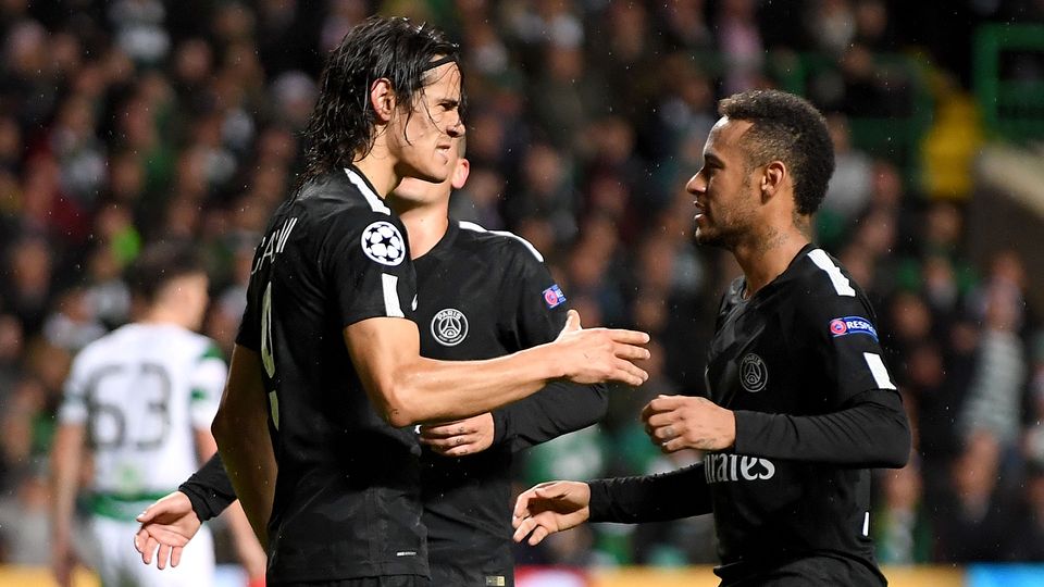 'Cavani khó sống với băng đảng Brazil tại PSG'