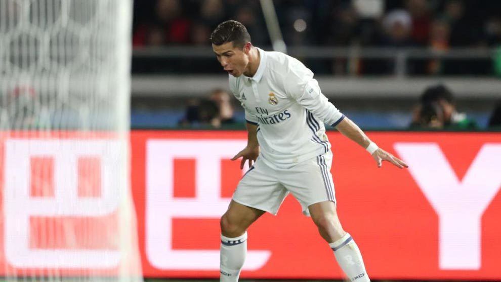 Ảnh bài viết Zidane không thể chịu đựng thêm cảnh thiếu Ronaldo