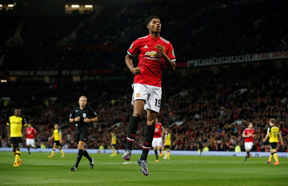 Ảnh bài viết Man Utd 4-1 Burton Albion: Ngày của Rashford