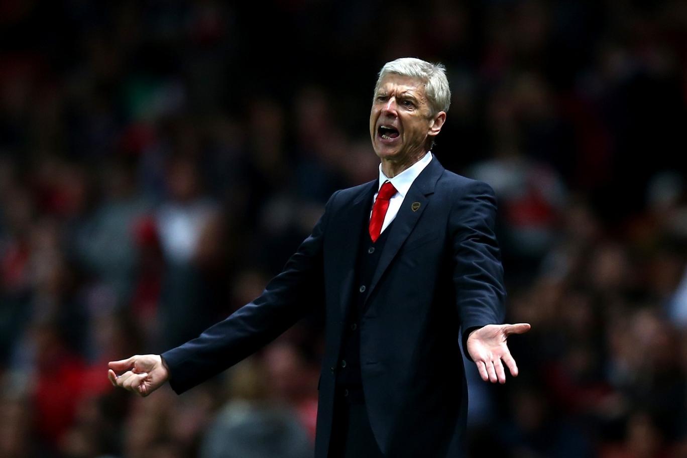 ĐỐI THOẠI cùng Wenger: Điều điên rồ phải chấm dứt!