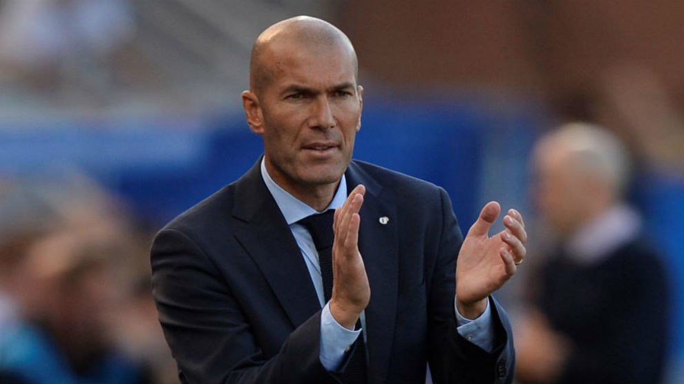 Ảnh bài viết Đối thoại Zidane: "Mỗi lần Ronaldo không ghi bàn, là các bạn lại chỉ trích"