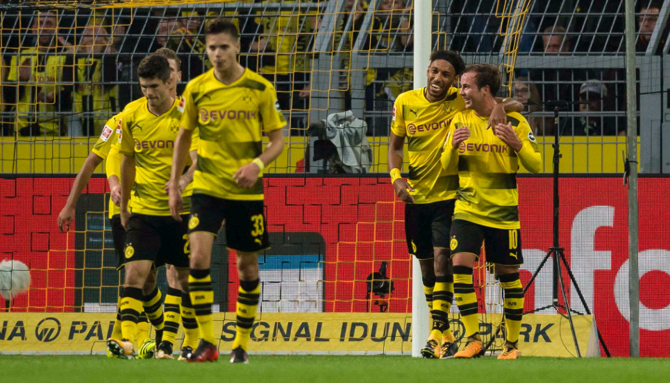Ảnh bài viết Nã 6 bàn vào lưới đối thủ, Dortmund xây chắc ngôi đầu Bundesliga