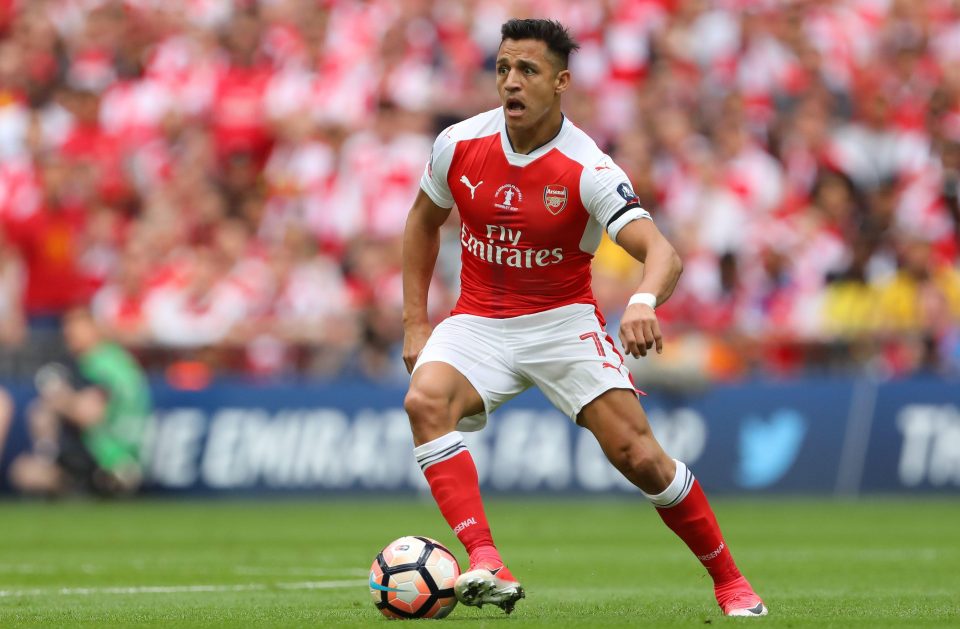 Điểm tin sáng 26/09: Sanchez bị chỉ trích ăn vạ, Hung tin đến với M.U và Tottenham