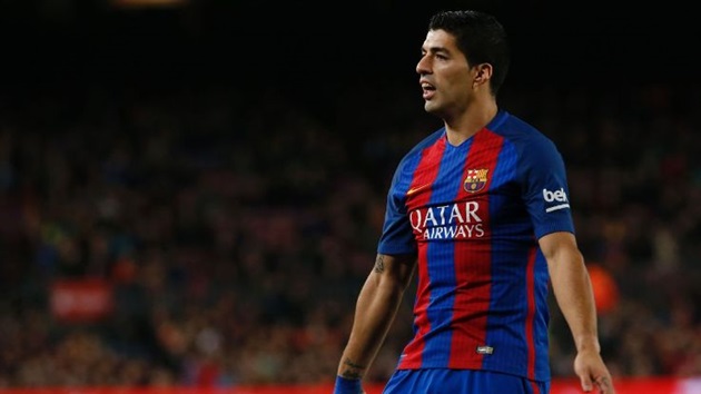 Luis Suarez lọt nhóm 10 chân sút vĩ đại nhất Barca ở La Liga