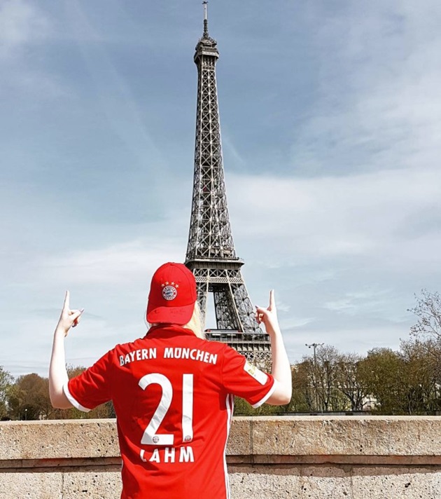 Ảnh bài viết Chưa cần cầu thủ, các CĐV Bayern đã 'đại náo' Paris