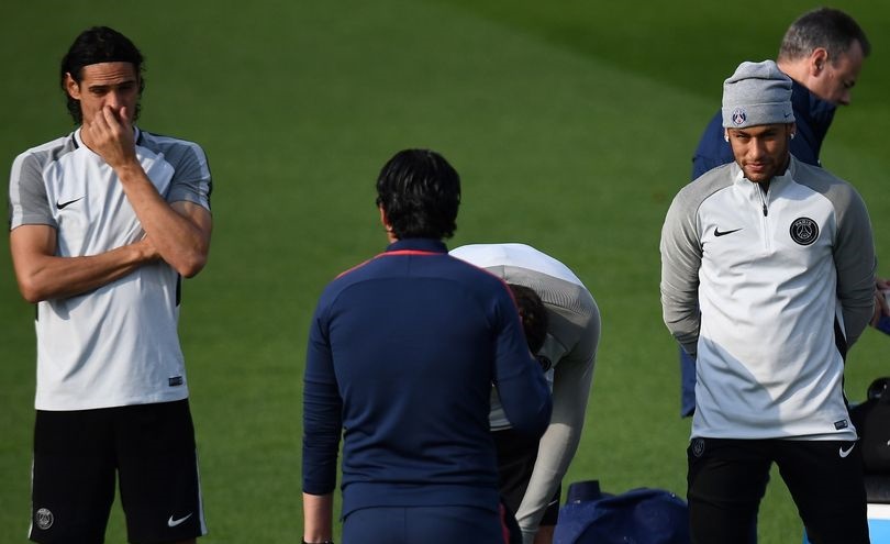 Ảnh bài viết Khép lại giận hờn, Neymar & Cavani cật lực tập luyện chờ hạ Bayern Munich