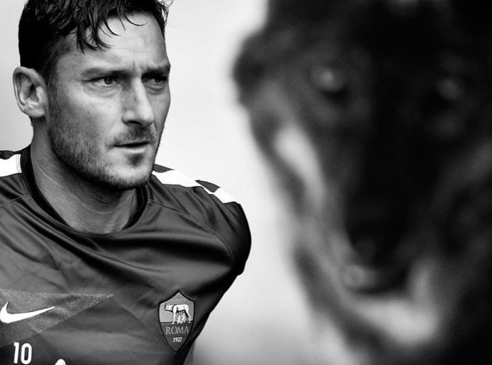 Bộ ảnh trắng đen, chúc mừng sinh nhật Totti!