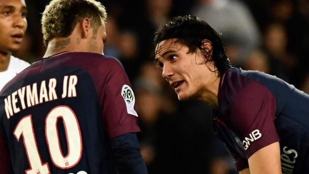 [ MUTEX] - Đụng chạm đến Neymar, Cavani hãy coi chừng!