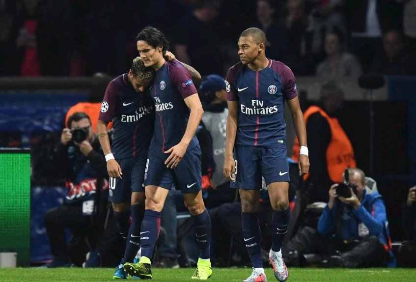 PSG đại thắng Bayern: Khi đôi chân Neymar và Cavani lại chung một nhịp