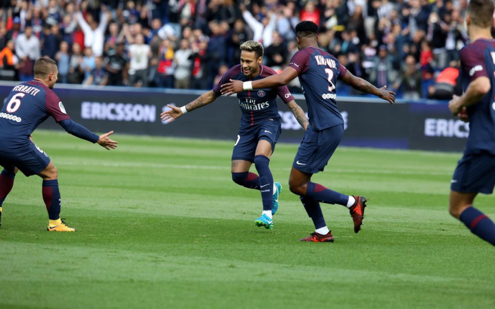 Bộ tứ D-C-M-N tỏa sáng, PSG đè bẹp Bordeaux