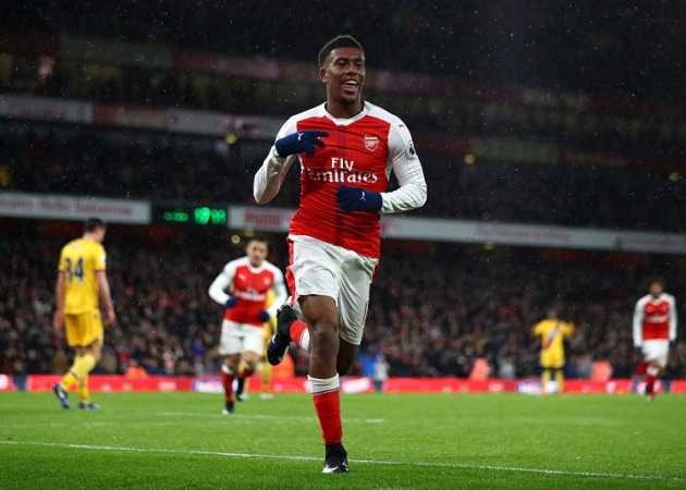 Ảnh bài viết Kì vọng cao, Arsene Wenger đang "ép chín" Iwobi
