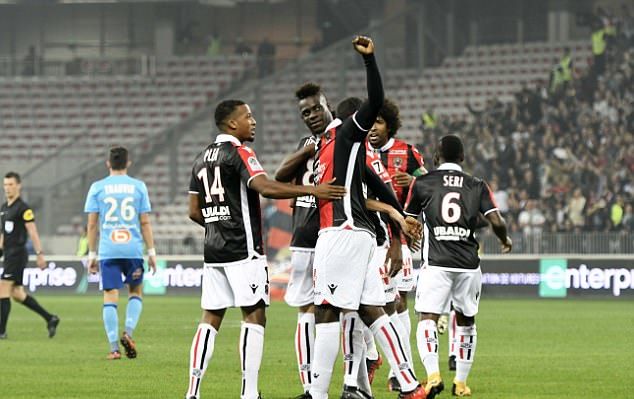 Ảnh bài viết Nice 2-4 Marseille: Balotelli và Seri ghi bàn sớm, đội khách vẫn ngược dòng thành công