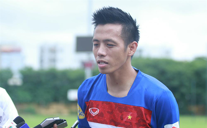 Ảnh bài viết Văn Quyết: Đừng nói nhiều về ông Park, hãy tôn trọng HLV Mai Đức Chung