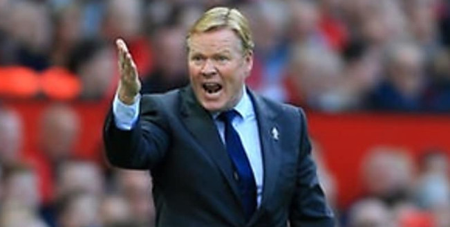 Chống lại CĐV, lãnh đạo Everton quyết giữ Koeman