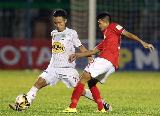 Ảnh bài viết HAGL thi đấu thất thường, bầu Đức ra chỉ đạo tìm nguyên nhân