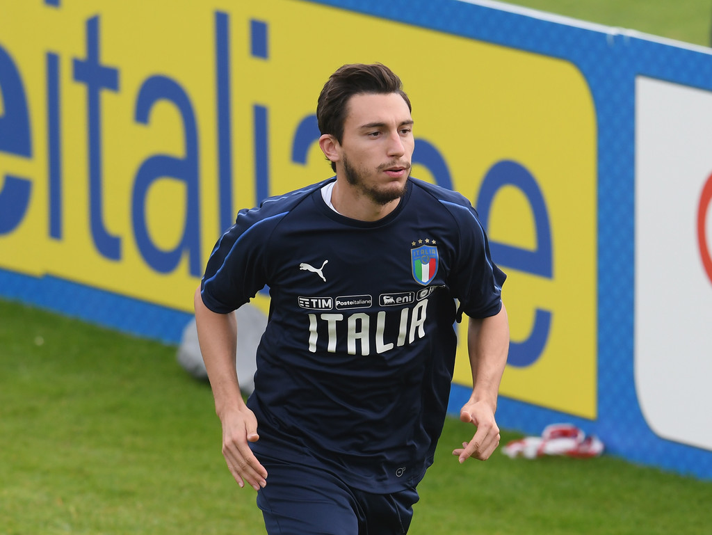 'Người thừa' của M.U hăng say tập luyện trên tuyển Italia