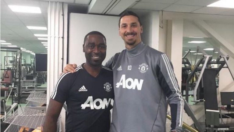 Ảnh bài viết Ibrahimovic tập luyện cùng huyền thoại M.U, CĐV háo hức