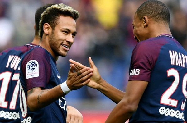 Giữa Neymar và Griezmann, Mbappe "kết" ai hơn?