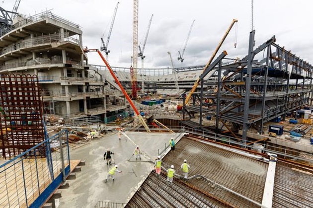 Ảnh bài viết Choáng ngợp với "trụ chống trời" của sân White Hart Lane mới