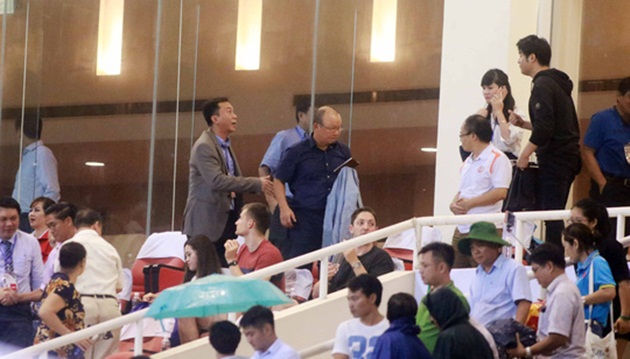 Ai giới thiệu HLV Park Hang Seo?