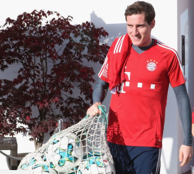 Ảnh bài viết 'Ma cũ ăn hiếp ma mới' là có thật tại Bayern?