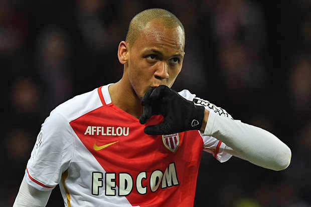 Ảnh bài viết Điểm tin chiều 13/10: M.U được chào mời mua Fabinho; Arsenal đi săn trung vệ