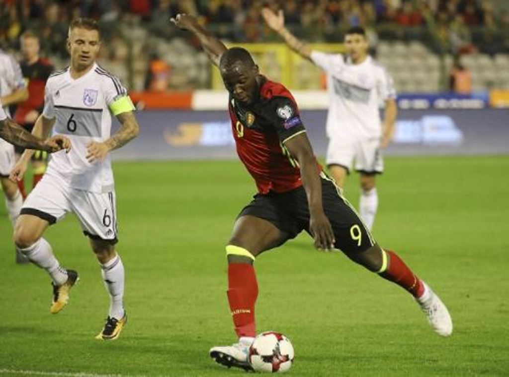 Ảnh bài viết Mourinho mỉa mai Martinez khi tin dùng Lukaku