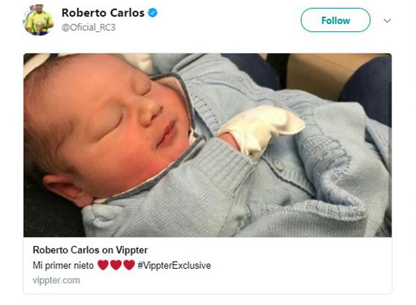 Ông bố 9 con, Roberto Carlos lên chức ông ở tuổi 44