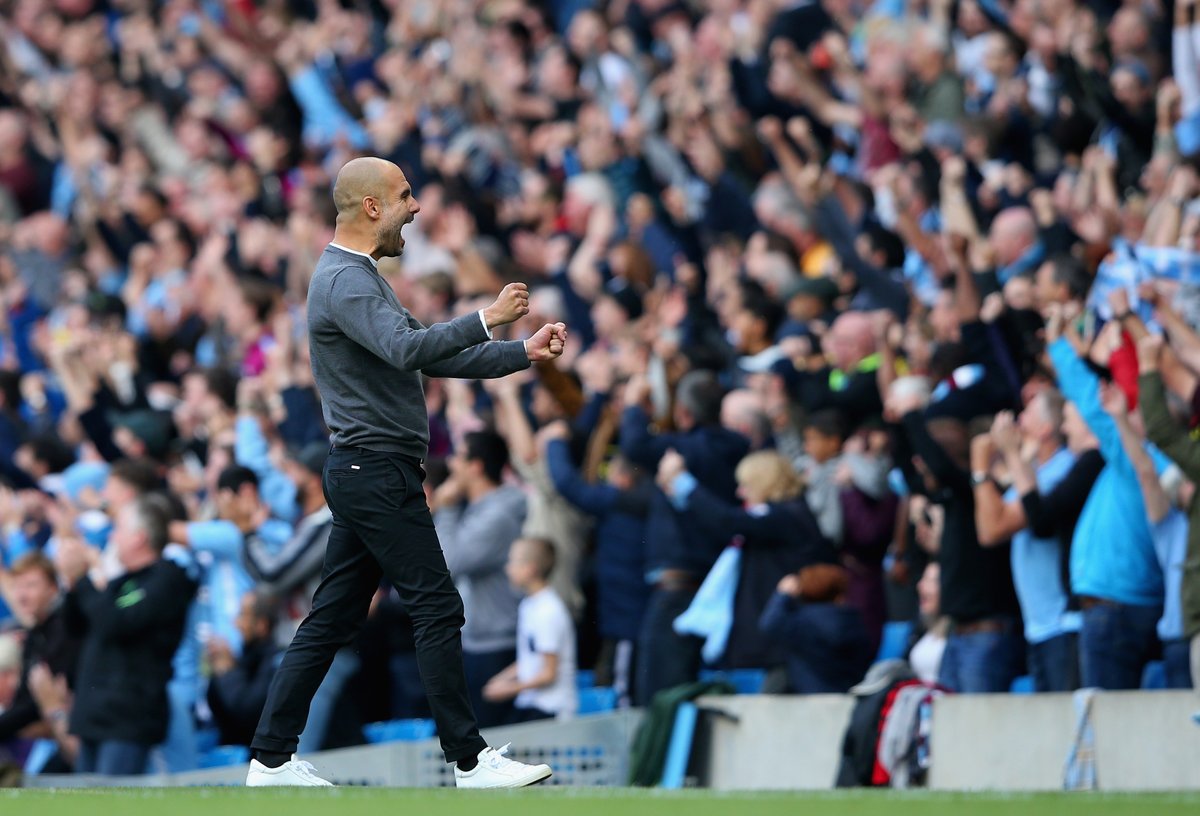 Ảnh bài viết Guardiola nhảy cẫng, Aguero cười 'méo mặt' ngày Man City đại thắng