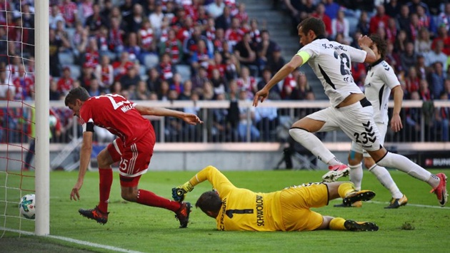 Highlights: Bayern Munich 5-0 Freiburg (Vòng 8 Bundesliga)