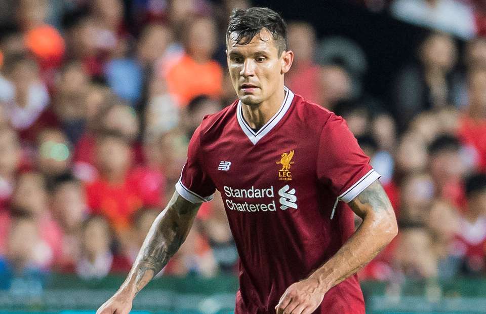 Ảnh bài viết Bị trận Man Utd 'khủng bố', sao Liverpool phải thay cả số điện thoại