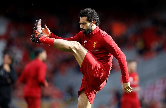 Ảnh bài viết Huyền thoại Henry lên tiếng "dạy bảo" Salah