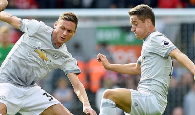 "May mắn cầm hòa Liverpool, Mourinho chỉ biết nói nhảm!"