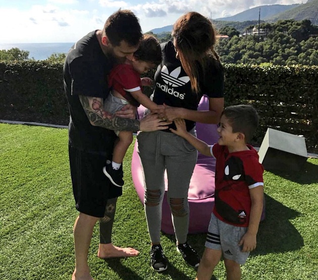 Gia đình Messi sắp đón chào thành viên mới