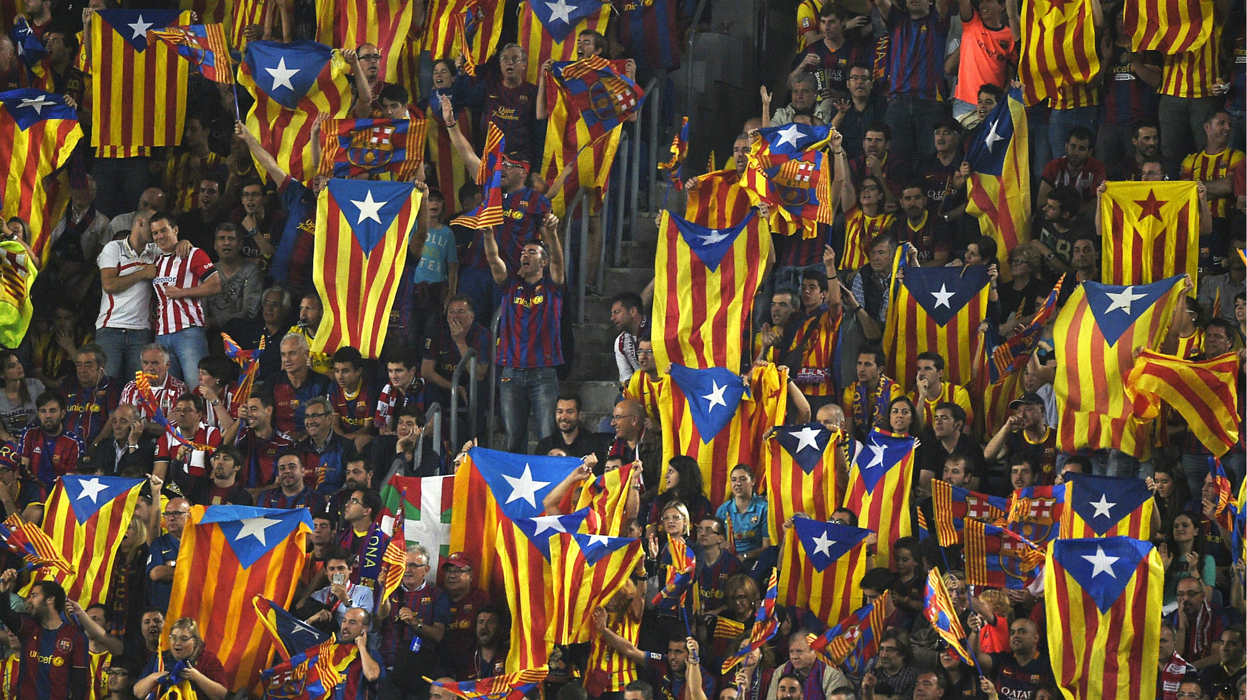 Barcelona có thể bị xóa sổ trên bản đồ bóng đá?