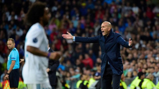 Sau tất cả, Bernabeu vẫn chưa hết 'ám' Real Madrid