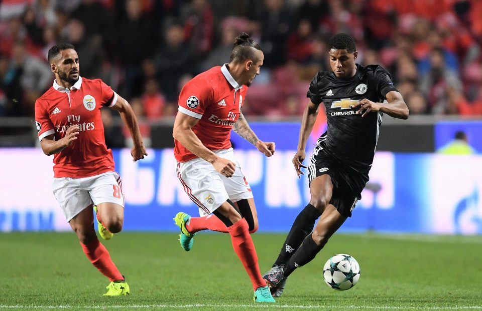 MU vượt ải Benfica: Rashford trên con đường Ronaldo