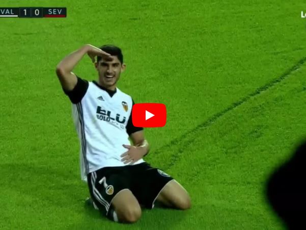 Siêu phẩm của Goncalo Guedes (Valencia vs Sevilla)
