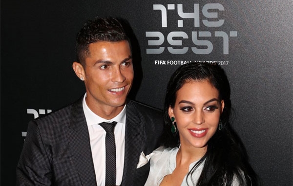 Những bóng hồng trong buổi lễ vinh danh Ronaldo