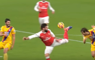 Olivier Giroud và bàn thắng đẹp nhất năm 2017