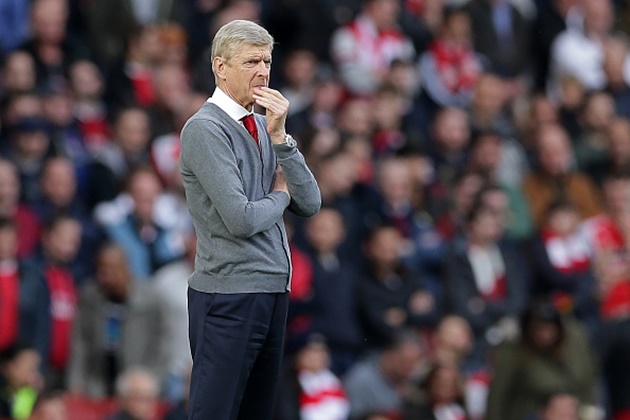 Ảnh bài viết Arsene Wenger kỉ niệm trận đấu thứ 800 bằng vẻ mặt khắc khổ