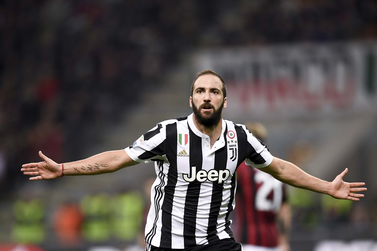 Ảnh bài viết Dư âm đại chiến Milan - Juventus: Giá trị của hàng hiệu